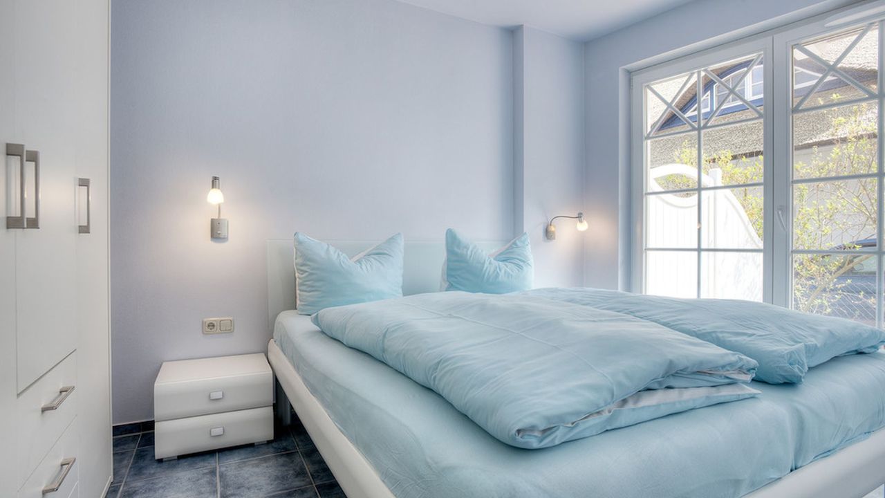 Schlafzimmer mit Doppelbett Schlafzimmer mit Doppelbett